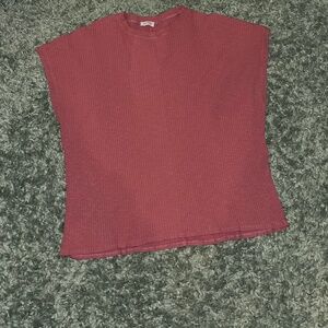 Short sleeve ribbed shirt